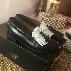G.H. Bass & Co. Black Leather Loafers with White Kiltie and Black Tassels